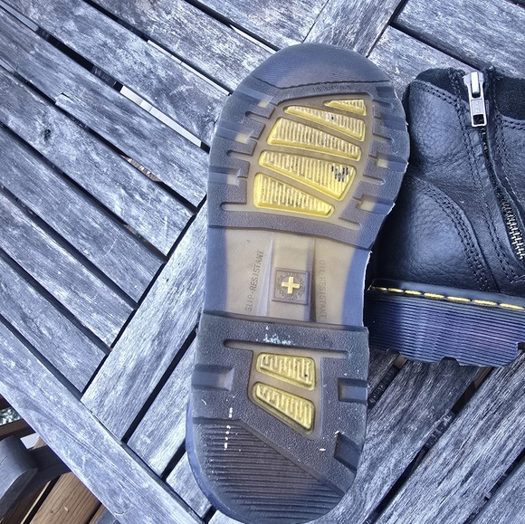 Dr. Martens Black Anti Static Steel Toe Black Leather Chelsea Work Boot 6M - Picture 7 of 14